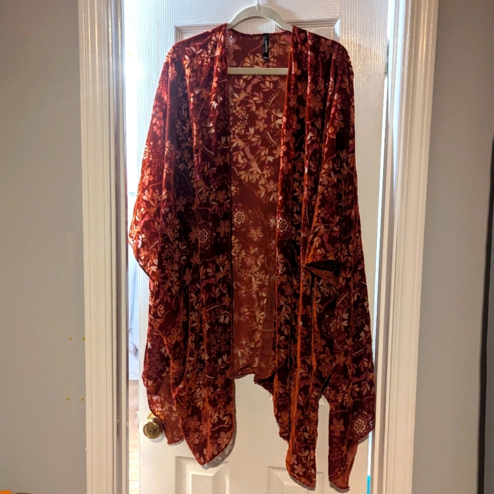 Torrid Ruana Floral Kimono Cardigan. Burn out velvet.